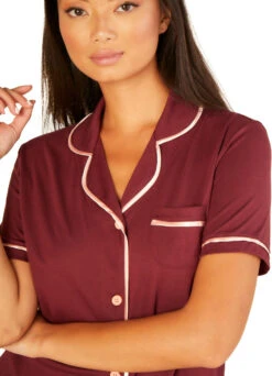 Cosabella Kurzarm Pyjama-Set "Bella" | Vino -Outlet COSABELLA Store Bella Pyjama Vino Cosabella Shop Detail min 1280x1280